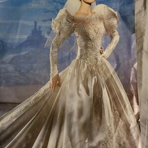 Late 80's Victorian Wedding Dress‼️‼️‼️PRICE IS FIRM ‼️‼️‼️‼️‼️‼️